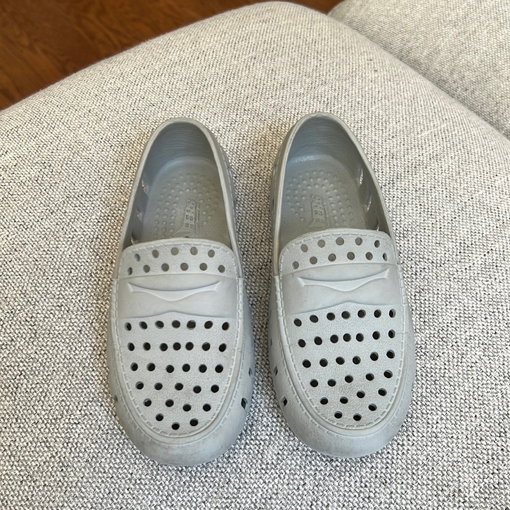 Floafers Kids Size 12